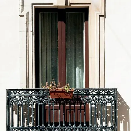 Athena Holidays Avola